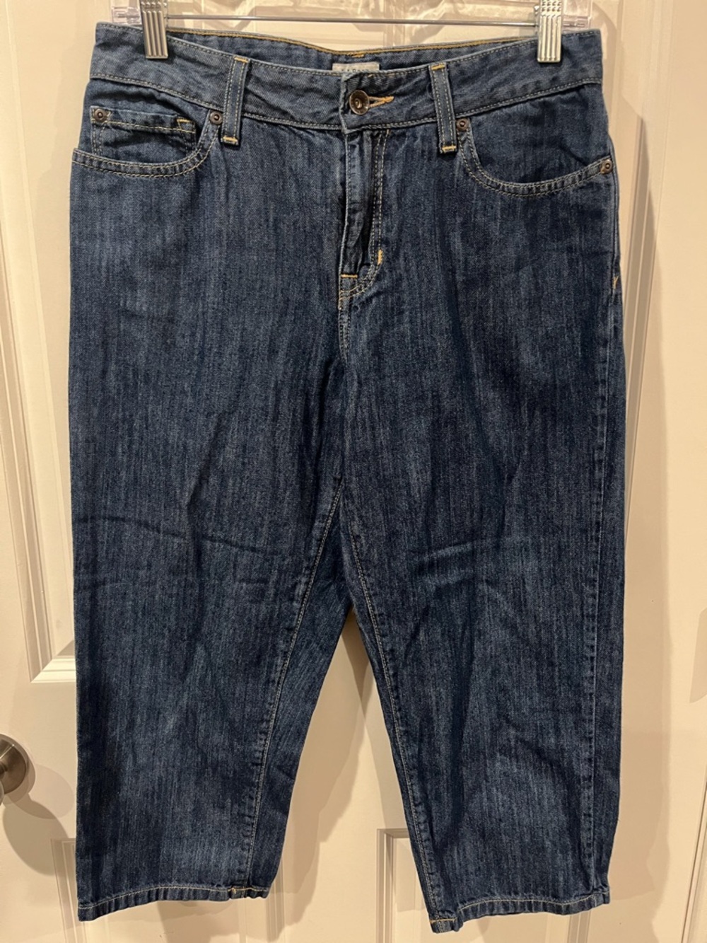 L.L. Bean Classic Fit Jean Capris Size 6p